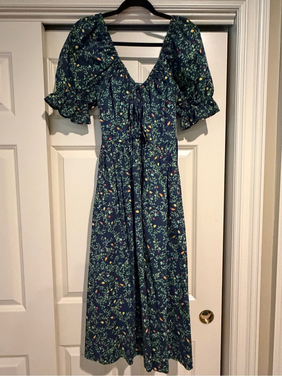 Hill House Dresses & Skirts - Hill House Navy Floral Puff-Sleeve Maxi Dress